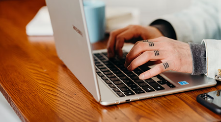 为什么说中层领导力提升培训是组织效能提升的引擎？