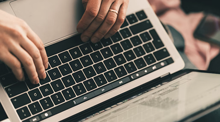 中层培训课程有哪些痛点?解决管理瓶颈的五大课程推荐.png 中层培训课程有哪些痛点?解决管理瓶颈的五大课程推荐.png