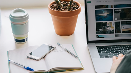 企业培训定制课解决传统培训三大痛点：成本高、效果差、难落地